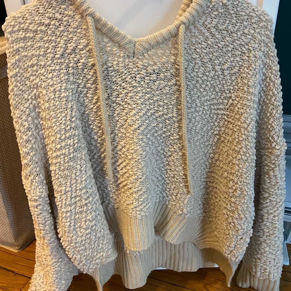 Vici Hooded Sweatshirt